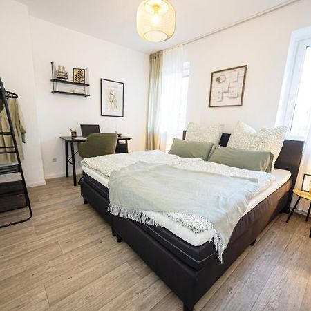 Blossfeld-Apartments Geraeumige Stadtoase Mitten Im Zentrum Mit 3 Schlafzimmern, Gratis Parkplatz, W-Lan, Netflix Jena Exterior foto